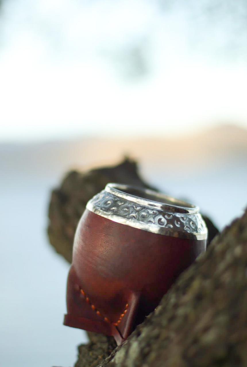 Torpedo Mate Uruguayo Leather Mate Gourd Carved Calabaza, Double Reinforced Flat Base and Alpaca Steel Ring